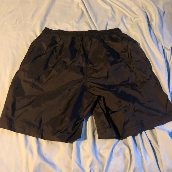 Black swimming shorts - Picture 2 of 2